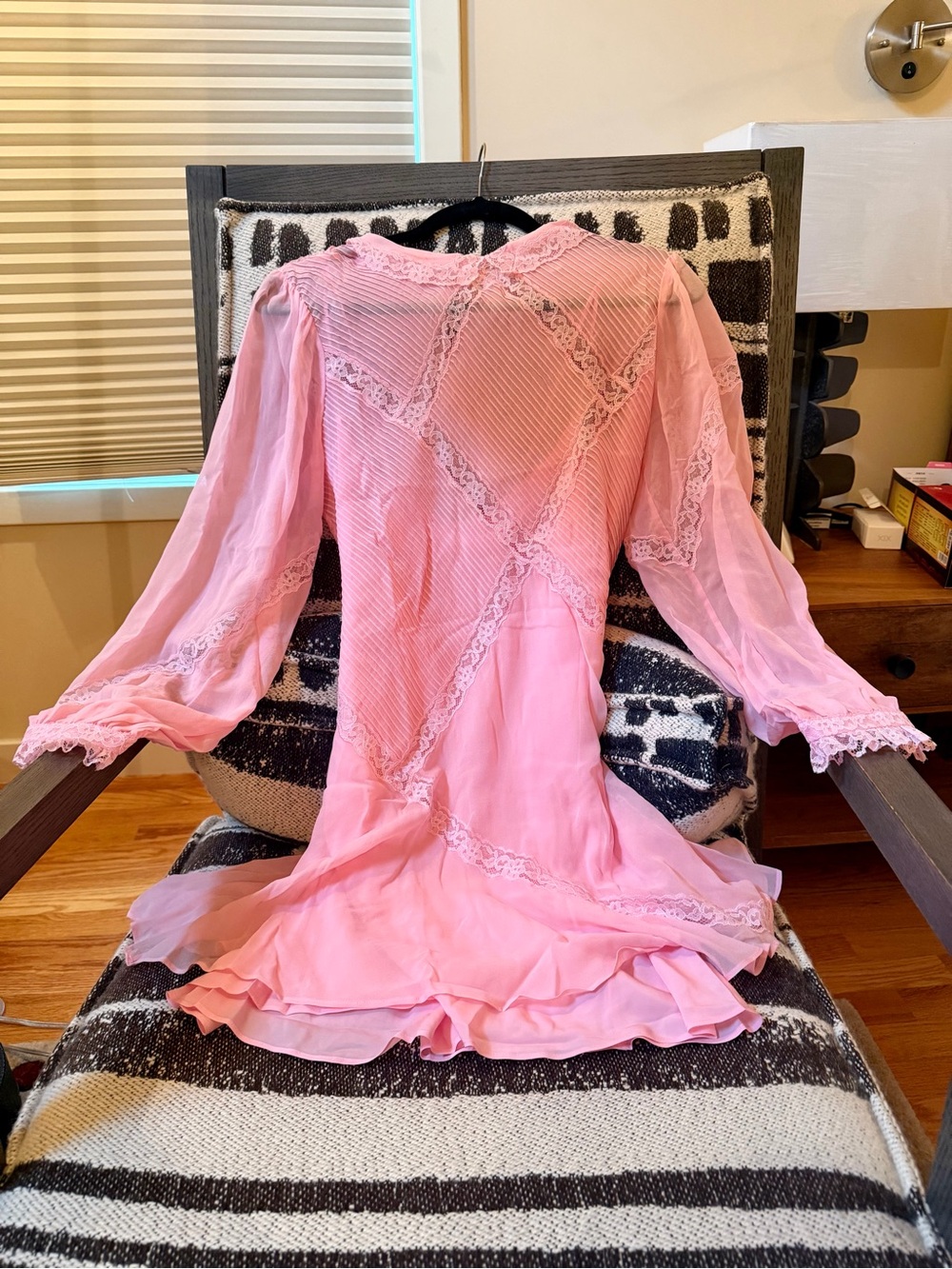 Doen Silk Louisette Mini Dress in Pink Hydrangea - Picture 5 of 10
